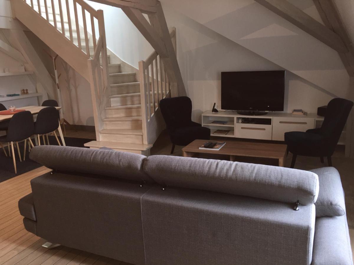 Le Palais Apartment Dijon Bagian luar foto