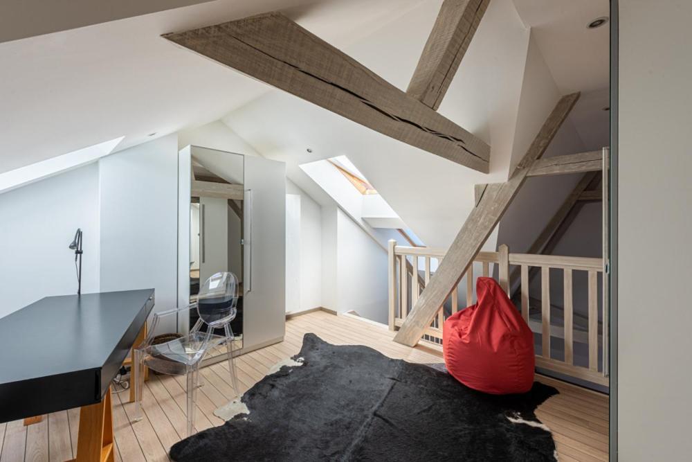 Le Palais Apartment Dijon Bagian luar foto